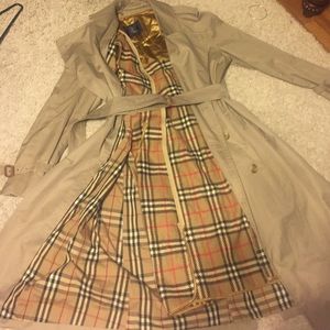 Vintage Burberry Trench w Wool Liner