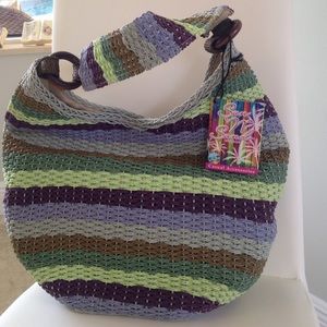 Multicolor weaved handbag