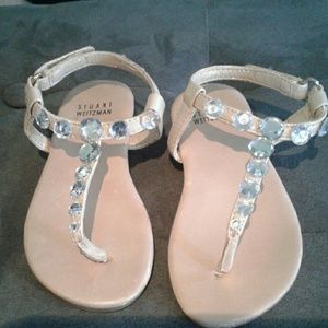 Adorable sandals with rhinestones