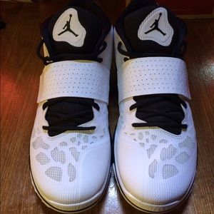 Jordan Flight Flex Trainer 2