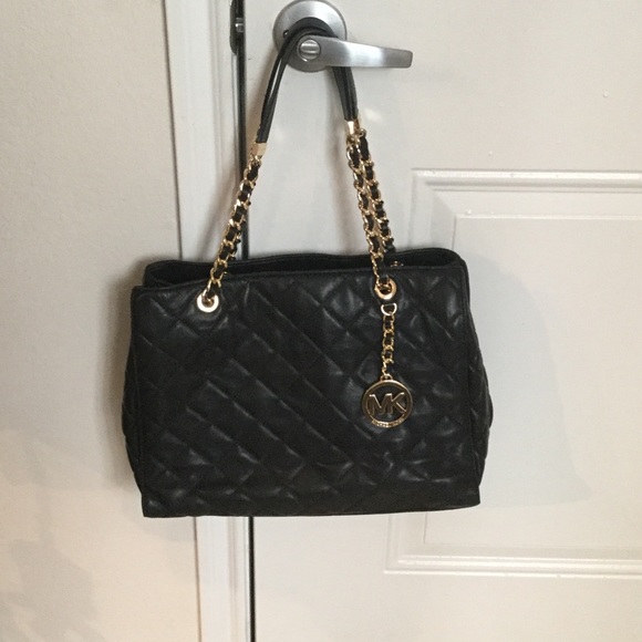 Michael Kors tote