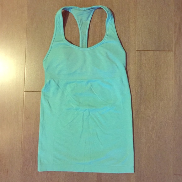 Lululemon Athletica Ebb and Flow Tank