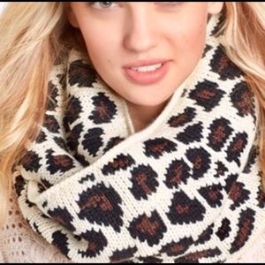 Betsey Johnson Animal/Cheetah Print Infinity Scarf