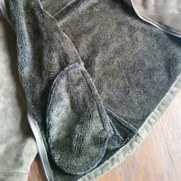 Coat - Picture 3 of 3