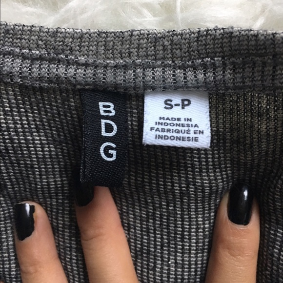 Sweater - Picture 2 of 3