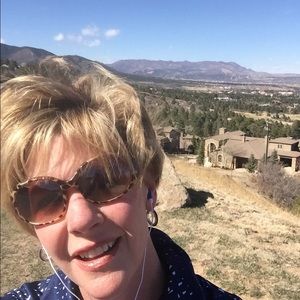 Meet your Posher, Jill