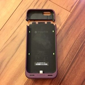 Mophie Charging Case/ iPhone 6