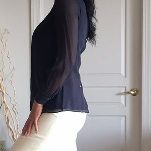 J. Crew Tops - ❤️Vday Sale❤️J. Crew silk button back blouse J. Crew Tops - ❤️Vday Sale❤️J. Crew silk button back blouse