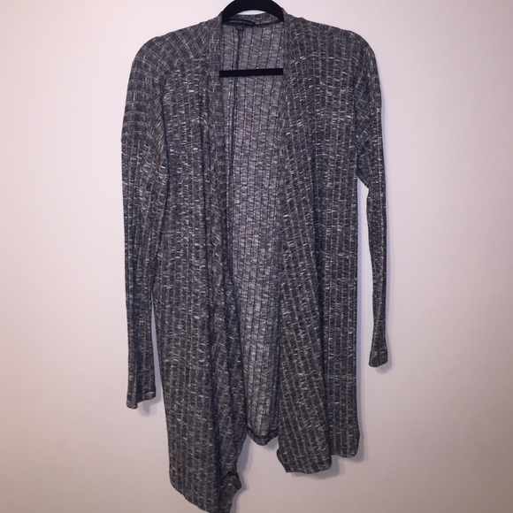 Sweater - Picture 1 of 3