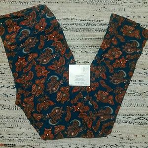 *SOLD* NWT LuLaRoe TC Paisley Bird Leggings