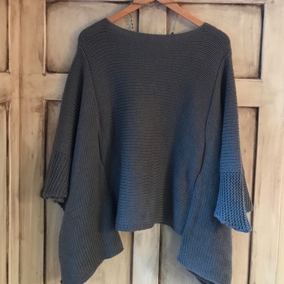 Gray Me In Sweater - Picture 4 of 4