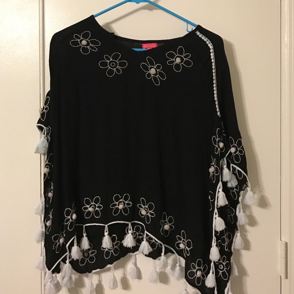 Poncho Tee