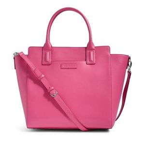 NWT Vera Bradley Northbrook Tote in Rouge 💕💕💕
