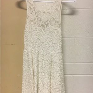 White lace short dress