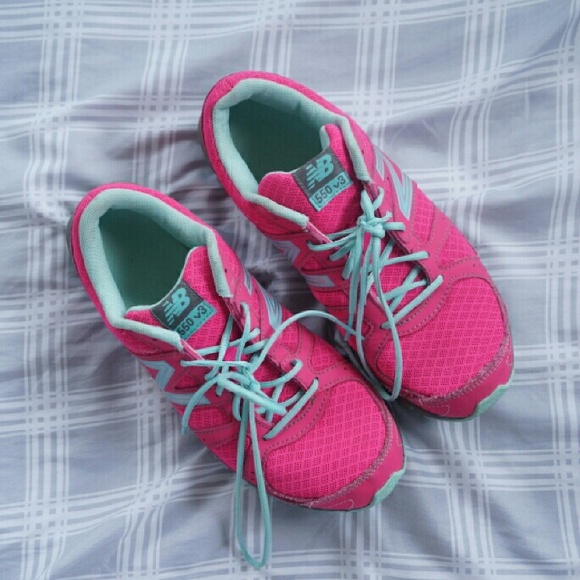 Hot Pink and Aqua New Balance 550 v3