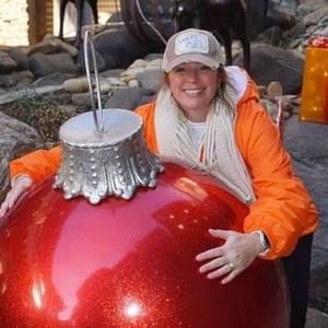 Meet your Posher, Debbie