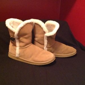 American Eagle Soft Button Boot