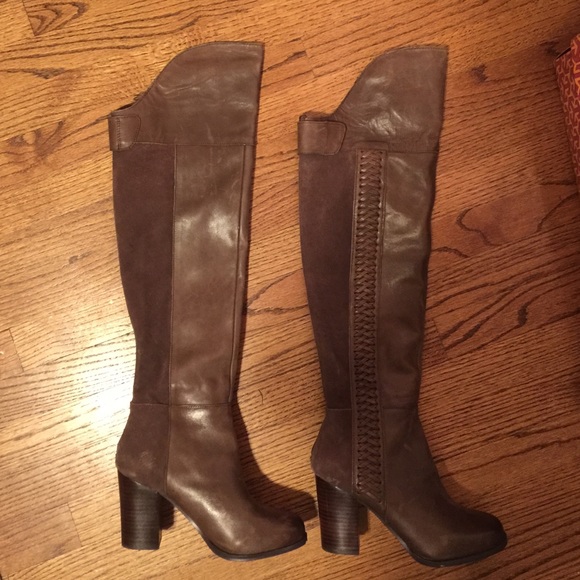 Dolce Vita over the knee boots- never been worn - Picture 3 of 3