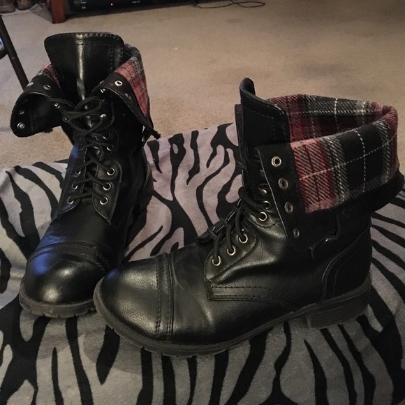 Combat Boots