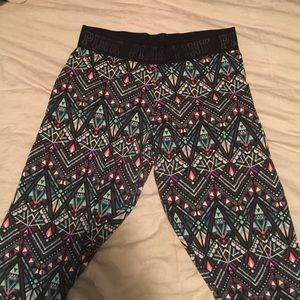 PINK patterned yoga pants - size L