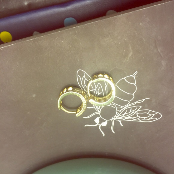 Gold earrings
