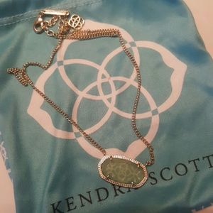 Green and gold kendra scott necklace