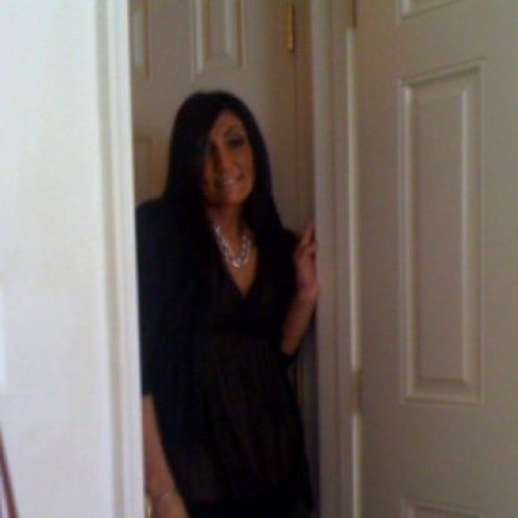 Meet your Posher, Regina