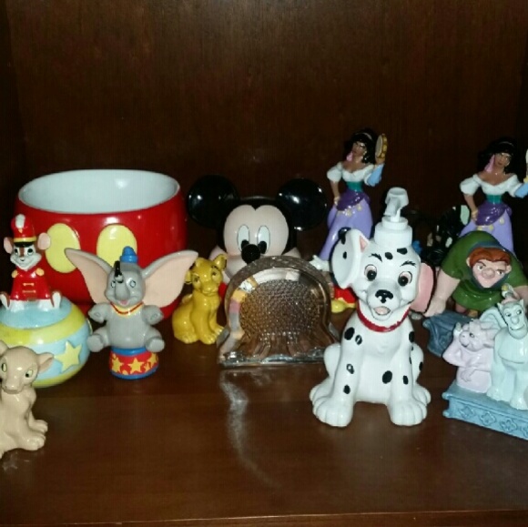 Vintage porcelain Disney Figures Lot