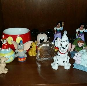 Vintage porcelain Disney Figures Lot