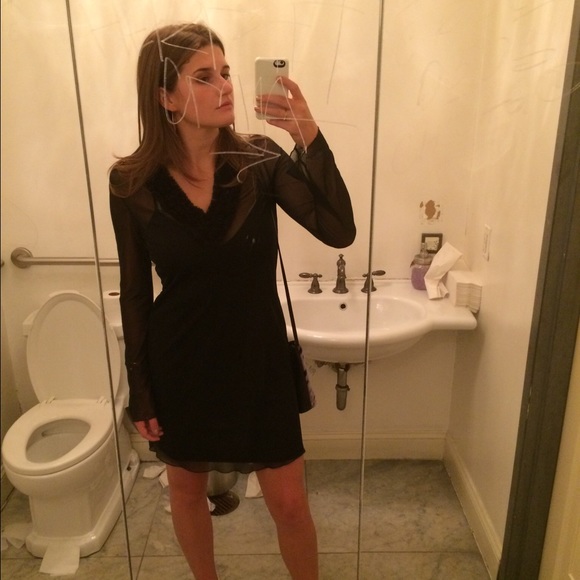 Meet your Posher, Allessandra - Picture 4 of 4