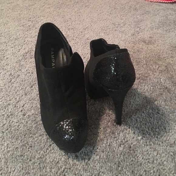 Black booties!