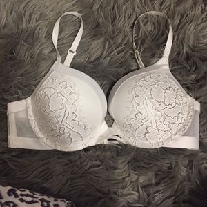 Victoria's Secret bra
