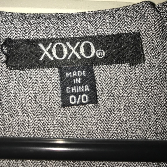 Semi-Formal or Professional Dress - Picture 2 of 3