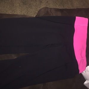 Reversible lululemon cropped
