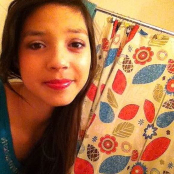 Meet your Posher, Angelica - Picture 1 of 1