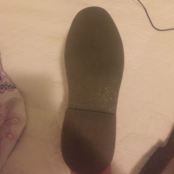 Only wore once perfect quality and it's  leather - Picture 3 of 4