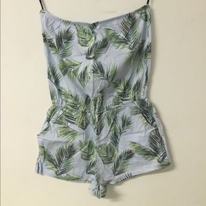 F21 Romper size small