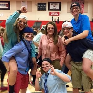 Meet your Posher, Jamie