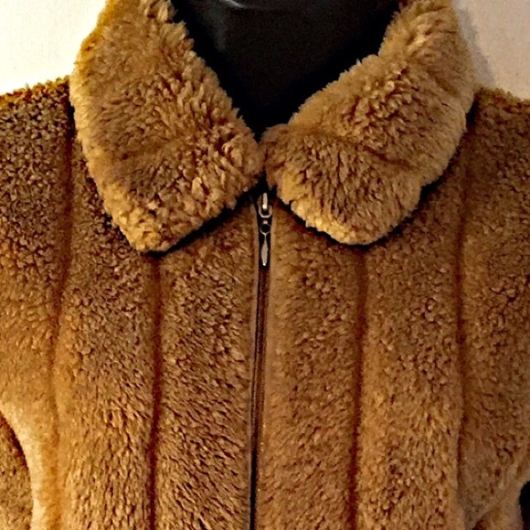 ❤Faux Fur Ribbed Sweater❤️ - Picture 3 of 3