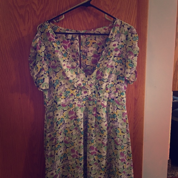 American Eagle Floral Print Dress