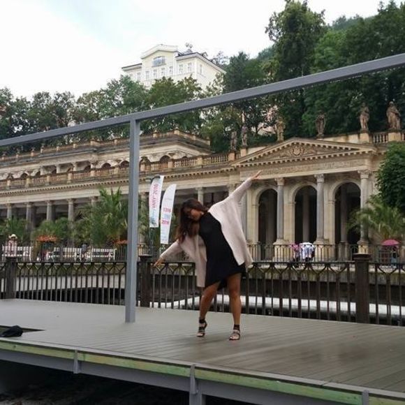 Meet your Posher, Fatima