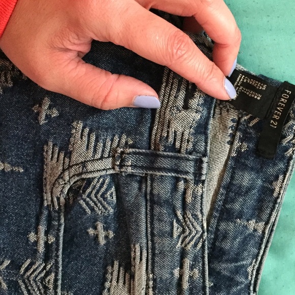 Jeans - Picture 3 of 3