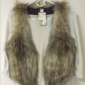 H&M faux fur vest in size 4