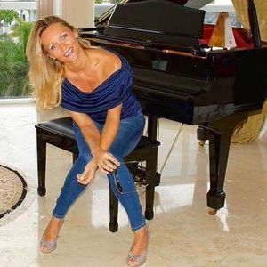 Meet your Posher, Bernadett