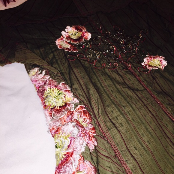 Johnny Was Embroidered button down - Picture 3 of 8