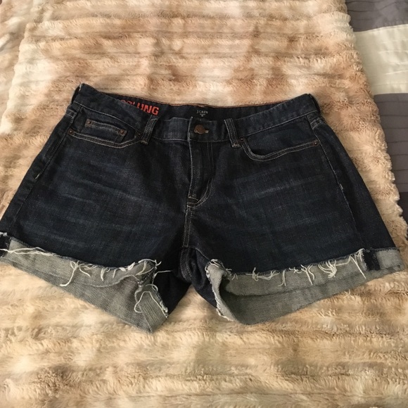 Final SALE‼️‼️ J.Crew Hipslung distressed shorts