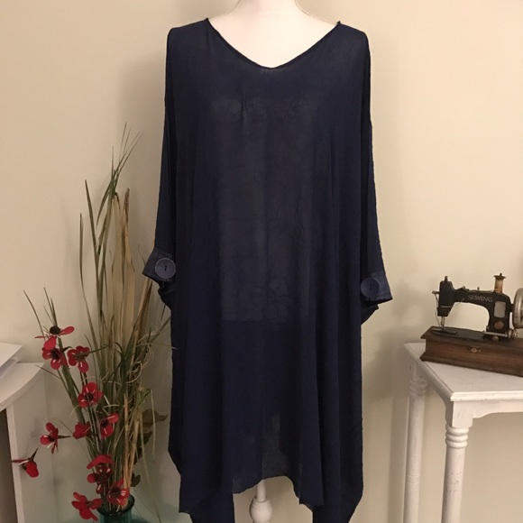 Tunic - Picture 1 of 1
