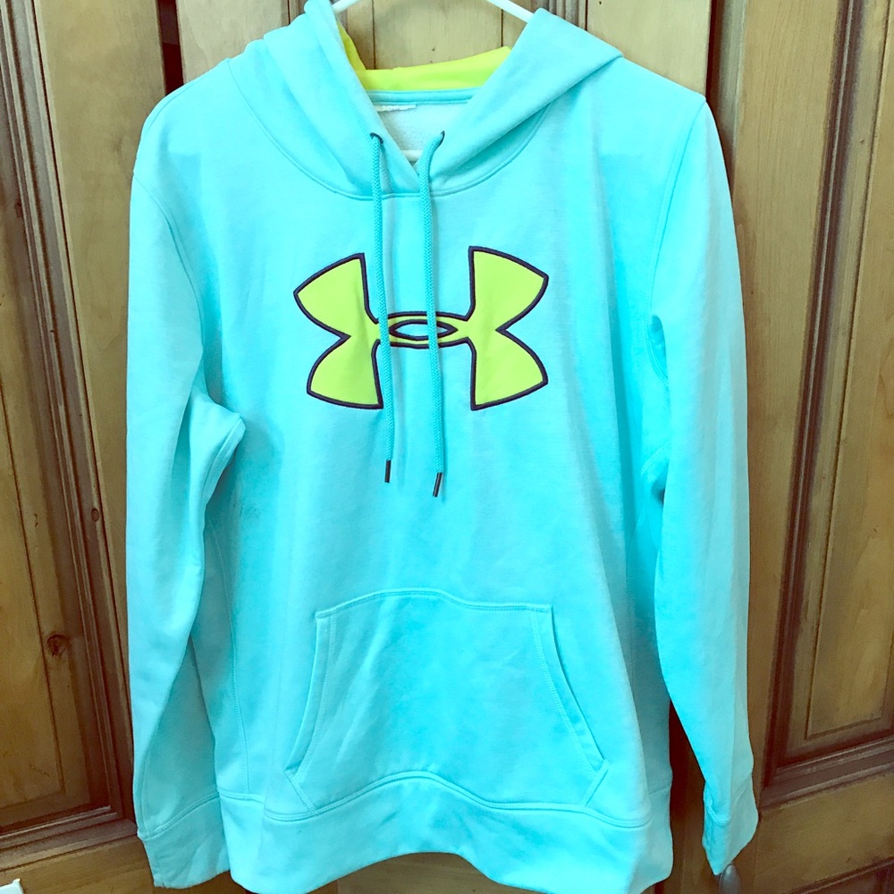 UNDER ARMUOR SWEATSHIRT