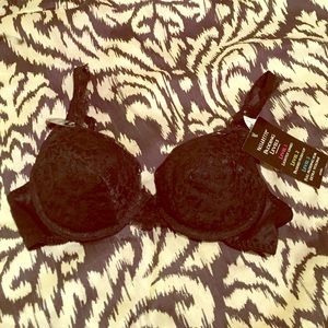 Black lace bra