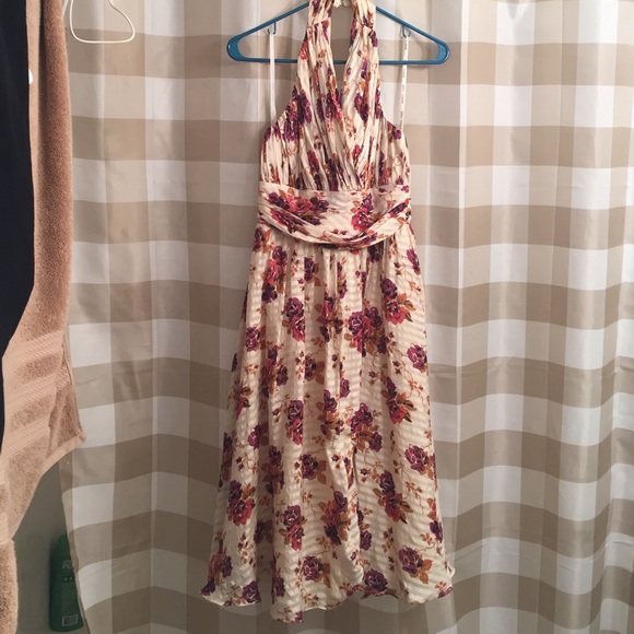 *SOLD* Vintage Betsy Johnson floral halter dress - Picture 2 of 7